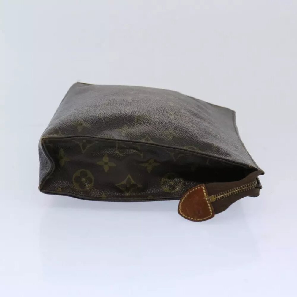 LOUIS VUITTON Monogram Poche Toilette 26 Pouch M47542 LV Auth 64936 - Picture 4 of 11